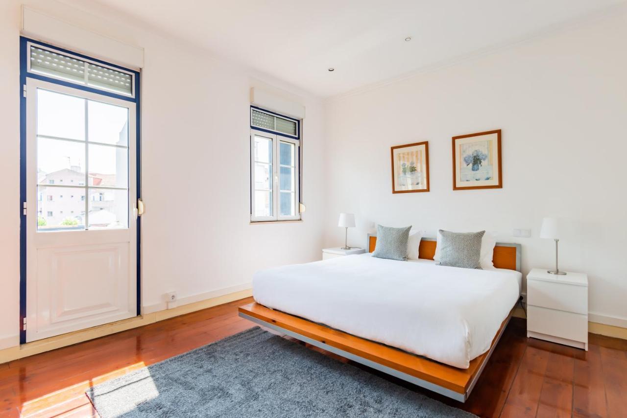 Almirante Home With 3 Bedrooms ลิสบอน ภายนอก รูปภาพ